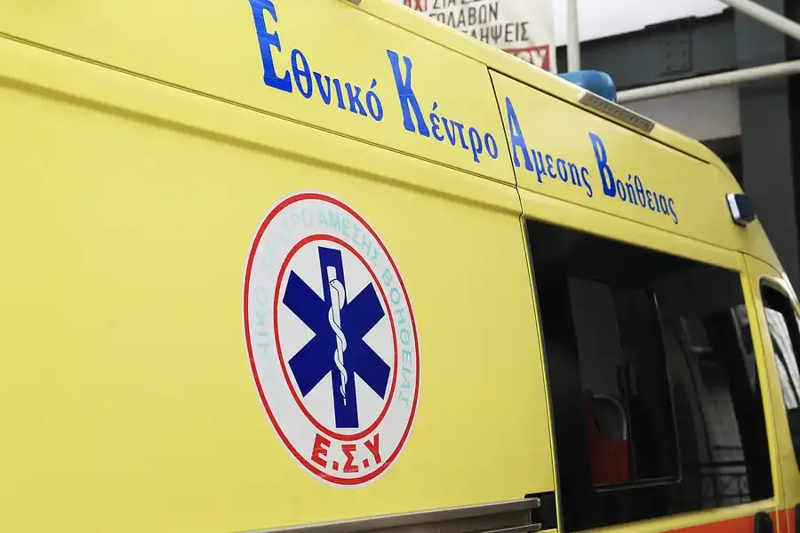 Μετωπική σύγκρουση δύο οχημάτων στην παλαιά Ε.Ο. Ηγουμενίτσας – Ιωαννίνων
