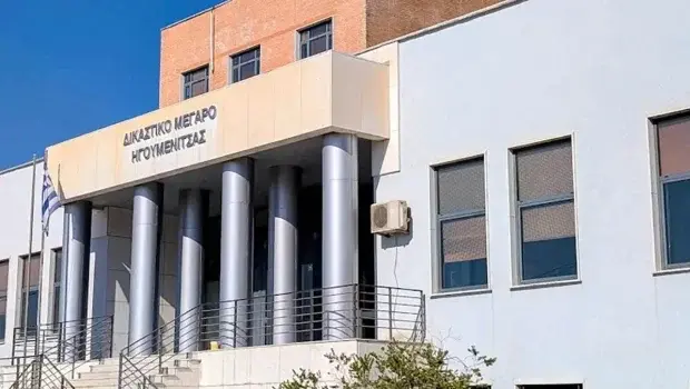 Ηγουμενίτσα: Υπό δρακόντεια μέτρα ασφαλείας στον ανακριτή ο 27χρονος για τη δολοφονία της Πηνελόπης (βίντεο)