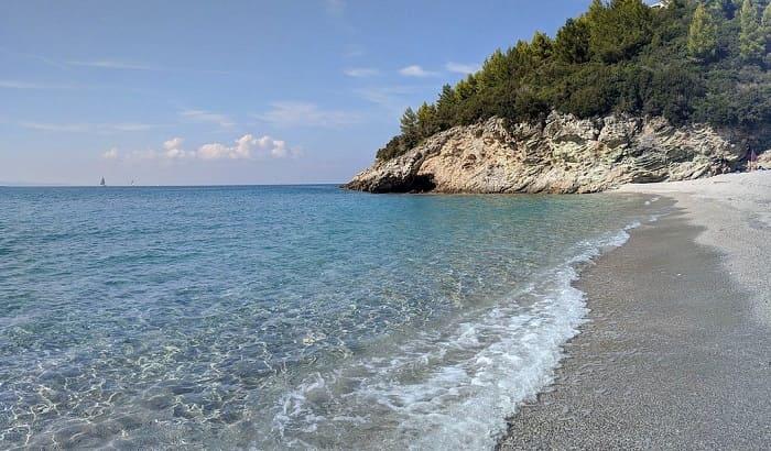 Θεσπρωτία: Σωτήρια επέμβαση ναυαγοσωστών στο Καραβοστάσι - Έσωσαν 55χρονο από βέβαιο θάνατο