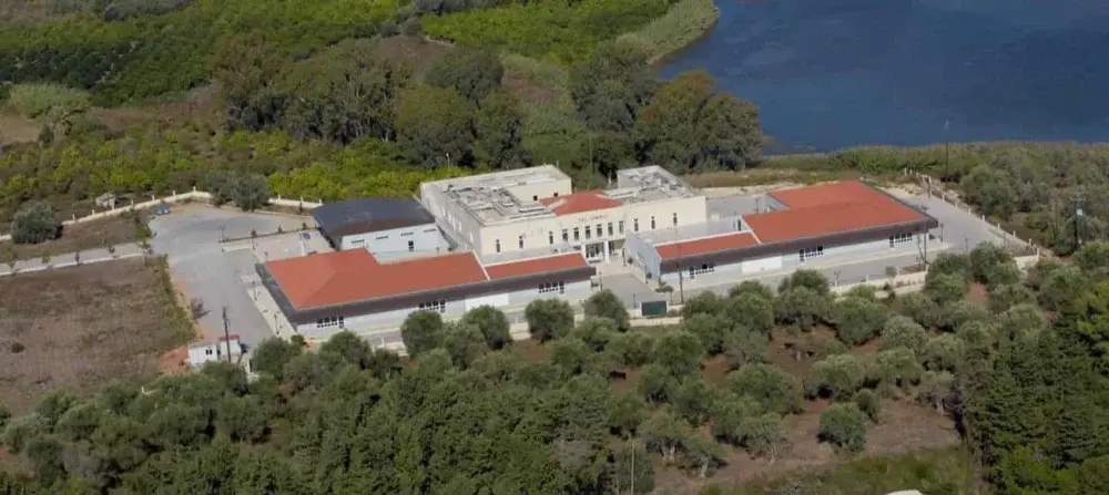 Πανεπιστήμιο Ιωαννίνων: Ενίσχυση στην Πρέβεζα και τέλος εποχής για το Ξενία Ηγουμενίτσας
