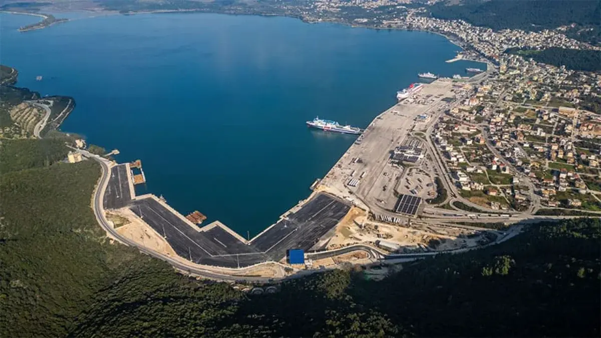 Γεωτρήσεις στο Ιόνιο: Γιατί η Ηγουμενίτσα αποτελεί το φαβορί για τη βάση υποστήριξης