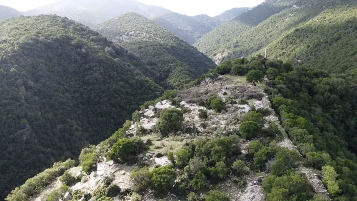 Τι κρύβει η αρχαία οχύρωση του Σιστρουνίου – Νέα έρευνα στον άνω Αχέροντα