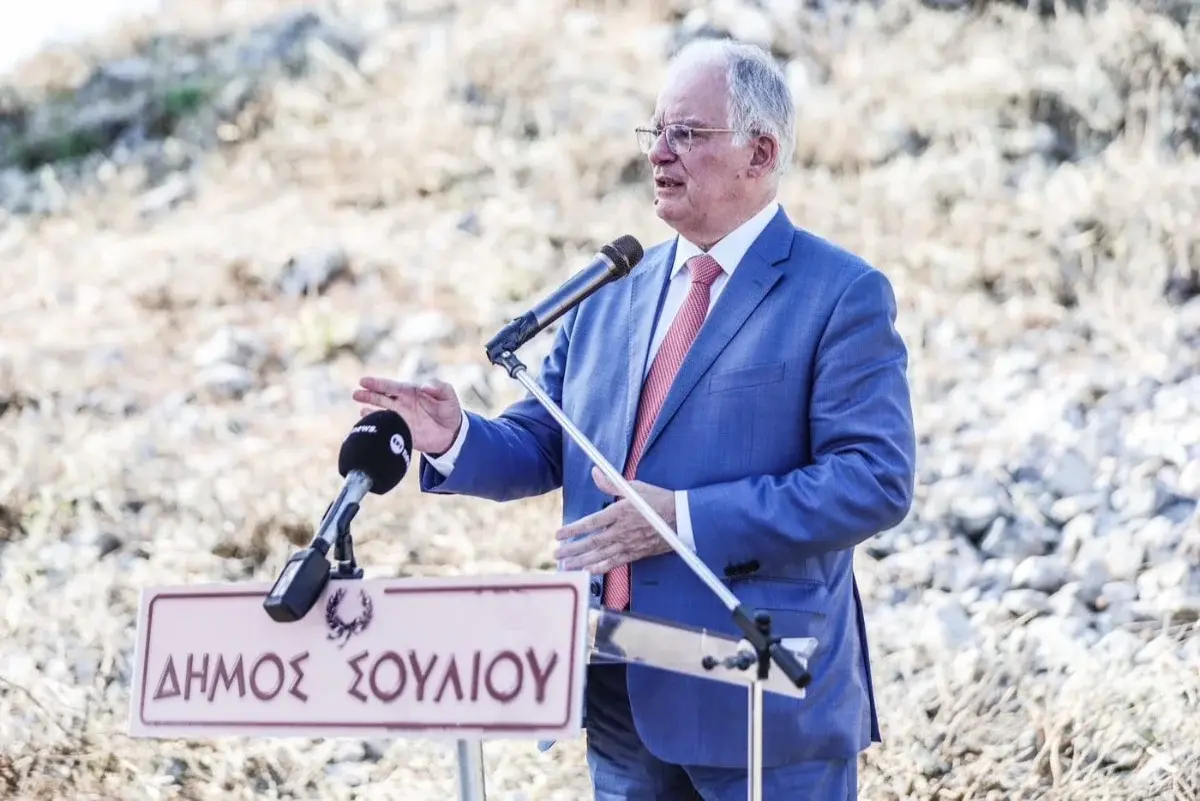 Συνεδρίαση-θρίλερ στο Σούλι: Η απόφαση για τον Τασούλα που δίχασε κι άναψε φωτιές
