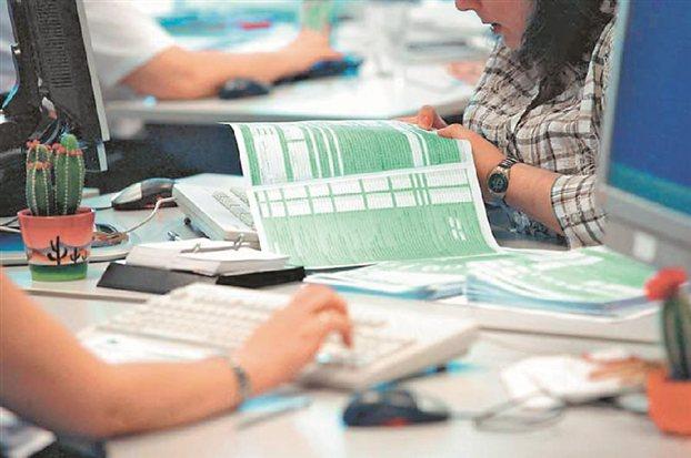 Αντίδραση Συλλόγου Εφοριακών Θεσπρωτίας: Αιχμές κατά του Βασίλη Γιόγιακα για τις αποσπάσεις