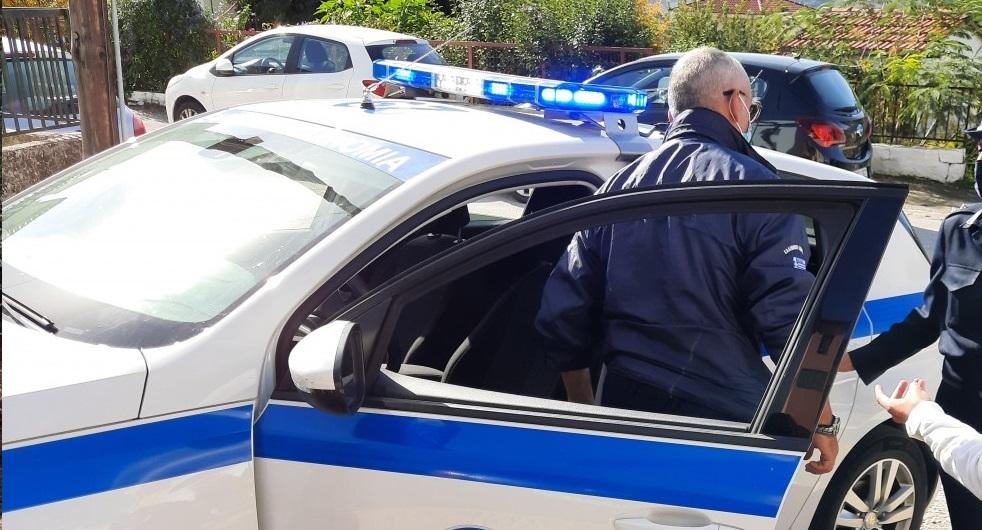 Παραμυθιά: Δικογραφία σε βάρος ανηλίκου για οπαδικά συνθήματα και φθορές