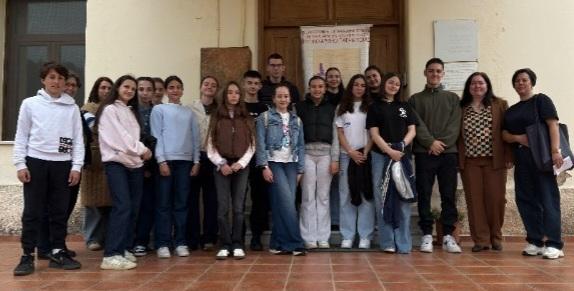 Μαθητές στην Παραμυθιά γίνονται fact-checkers: Η μάχη κατά της παραπληροφόρησης