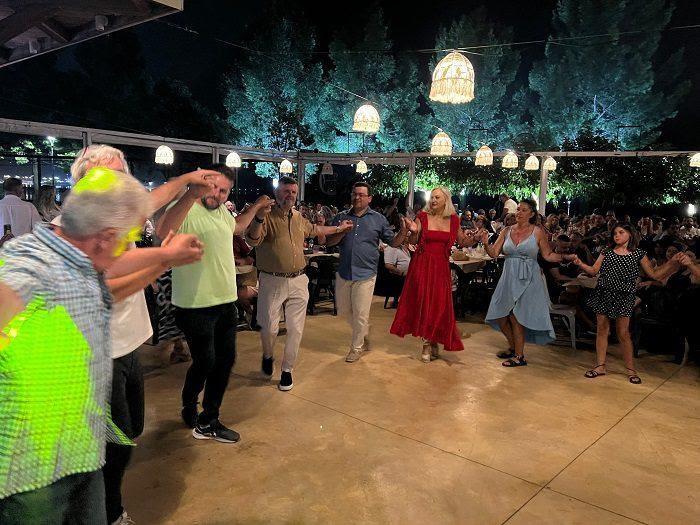 Με πλήθος κόσμου το μεγάλο γλέντι του Κυνηγετικού Συλλόγου Ηγουμενίτσας (+ΒΙΝΤΕΟ)