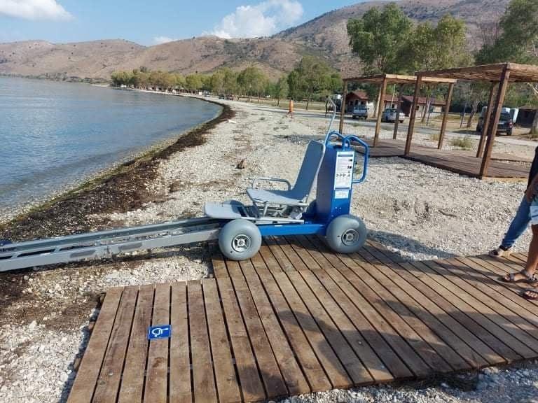 Αποκλεισμός Ατόμων με Αναπηρία στις Παραλίες: Σοβαρές Καταγγελίες της ΕΣΑμεΑ και στη Θεσπρωτία