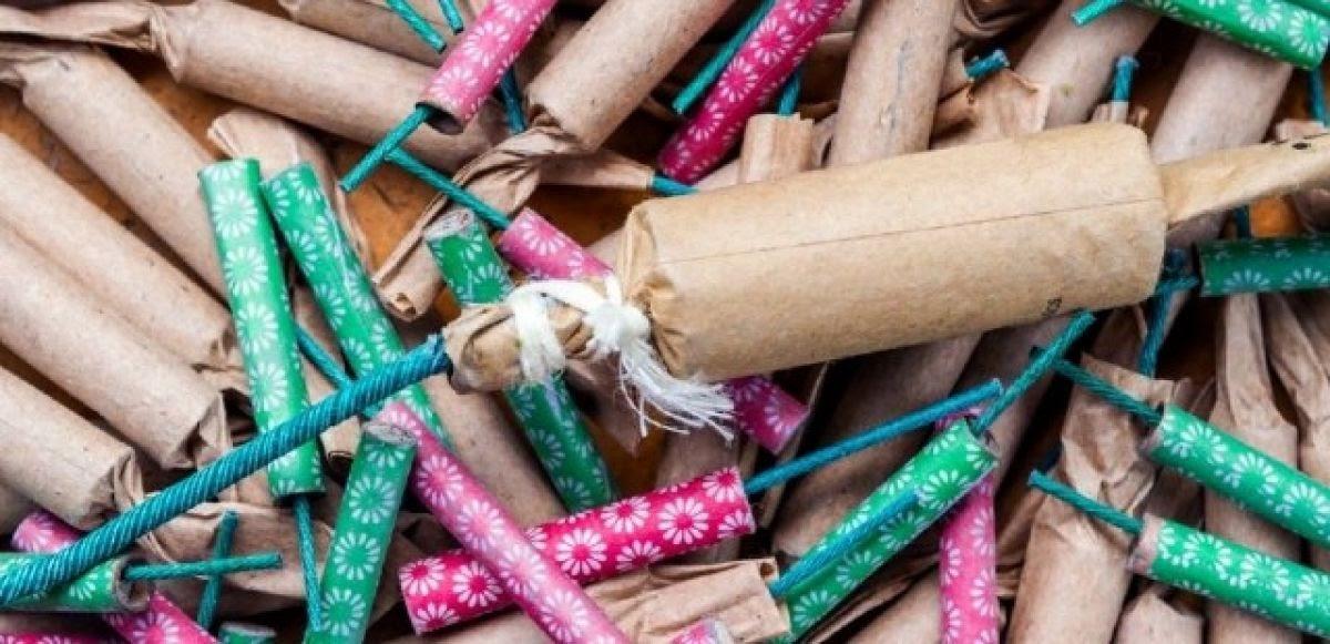 Ηγουμενίτσα: κατασχέθηκαν 6.000 δυναμιτάκια | Συνελήφθη η προσωρινά υπεύθυνη του καταστήματος