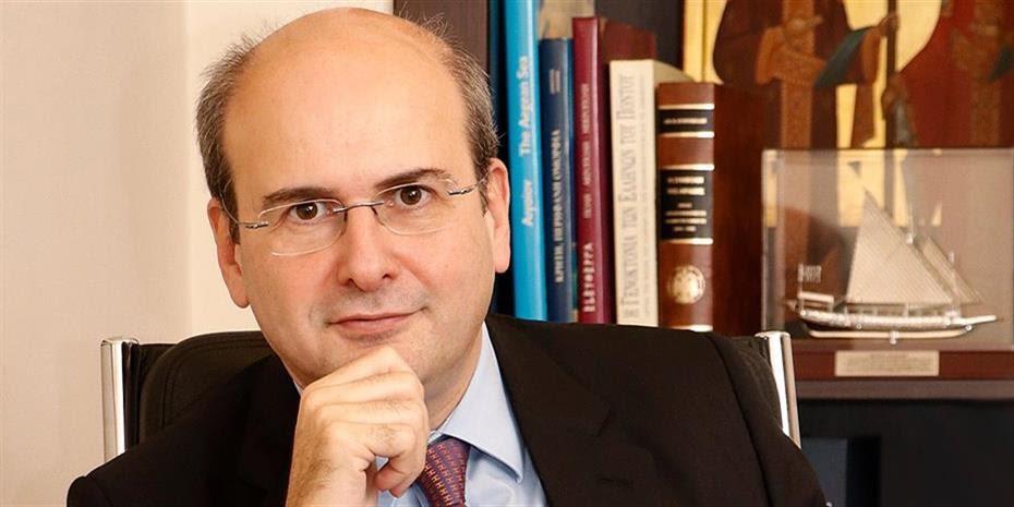 Περιοδεία Κωστή Χατζηδάκη: Στο Μαυρομάτι, το Λιμάνι της Ηγουμενίτσας και τα νέα γραφεία της ΔΕΕΠ