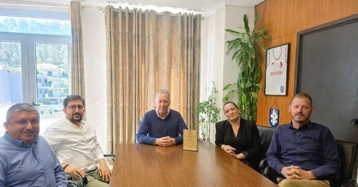 Τιμητική διάκριση στον Δήμαρχο Ηγουμενίτσας από τον Πολιτιστικό Σύλλογο Πέρδικας