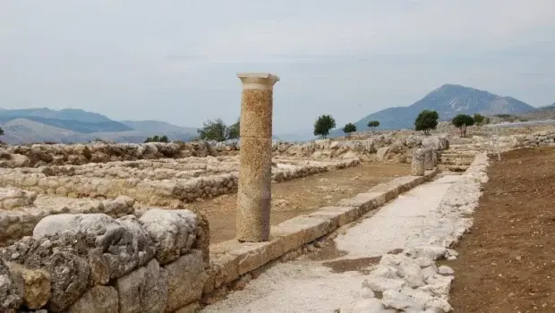 Θεατρικό αναλόγιο «Οι νεκροί δεν μιλούν» στον Αρχαιολογικό Χώρο Ελέας Θεσπρωτίας