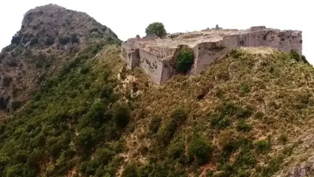 Κάστρο Κιάφας: Εγκαίνια στο ιστορικό μνημείο του Σουλίου παρουσία Τασούλα και Μενδώνη