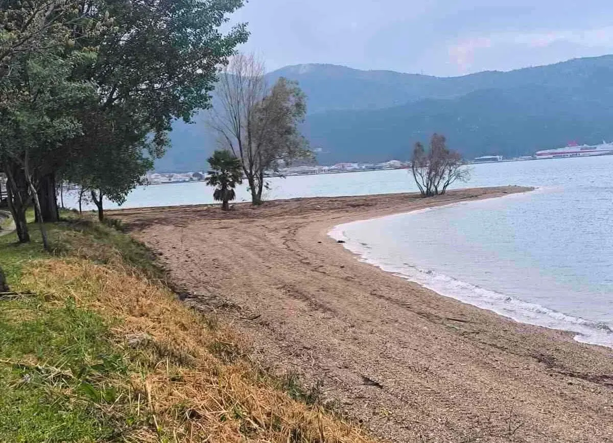 Ηγουμενίτσα: Κίνδυνος να χαθεί η παραλία στο Δρέπανο